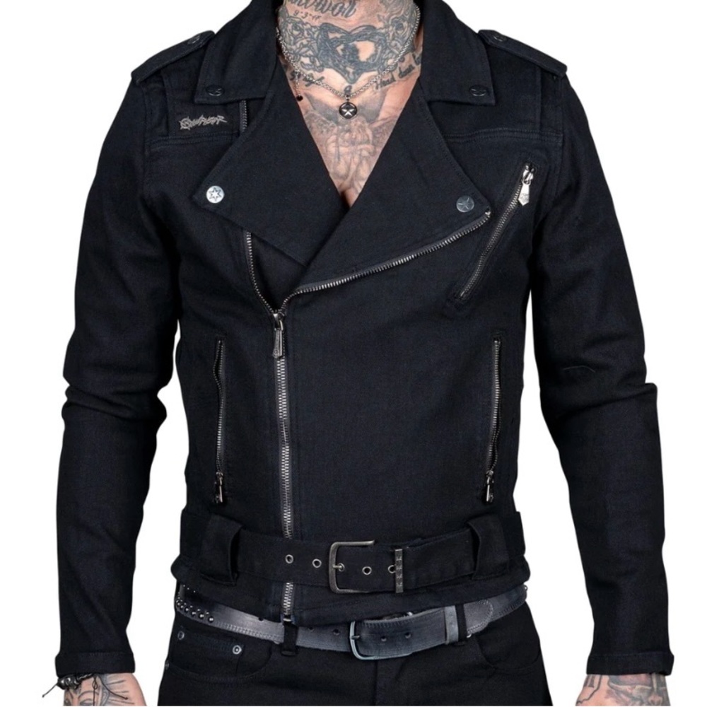 This WILD CHILD JACKET
All Access Collection jacket from Wornstar is amazing!!!!